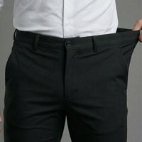 Pantalones plisados ​​de punto elástico