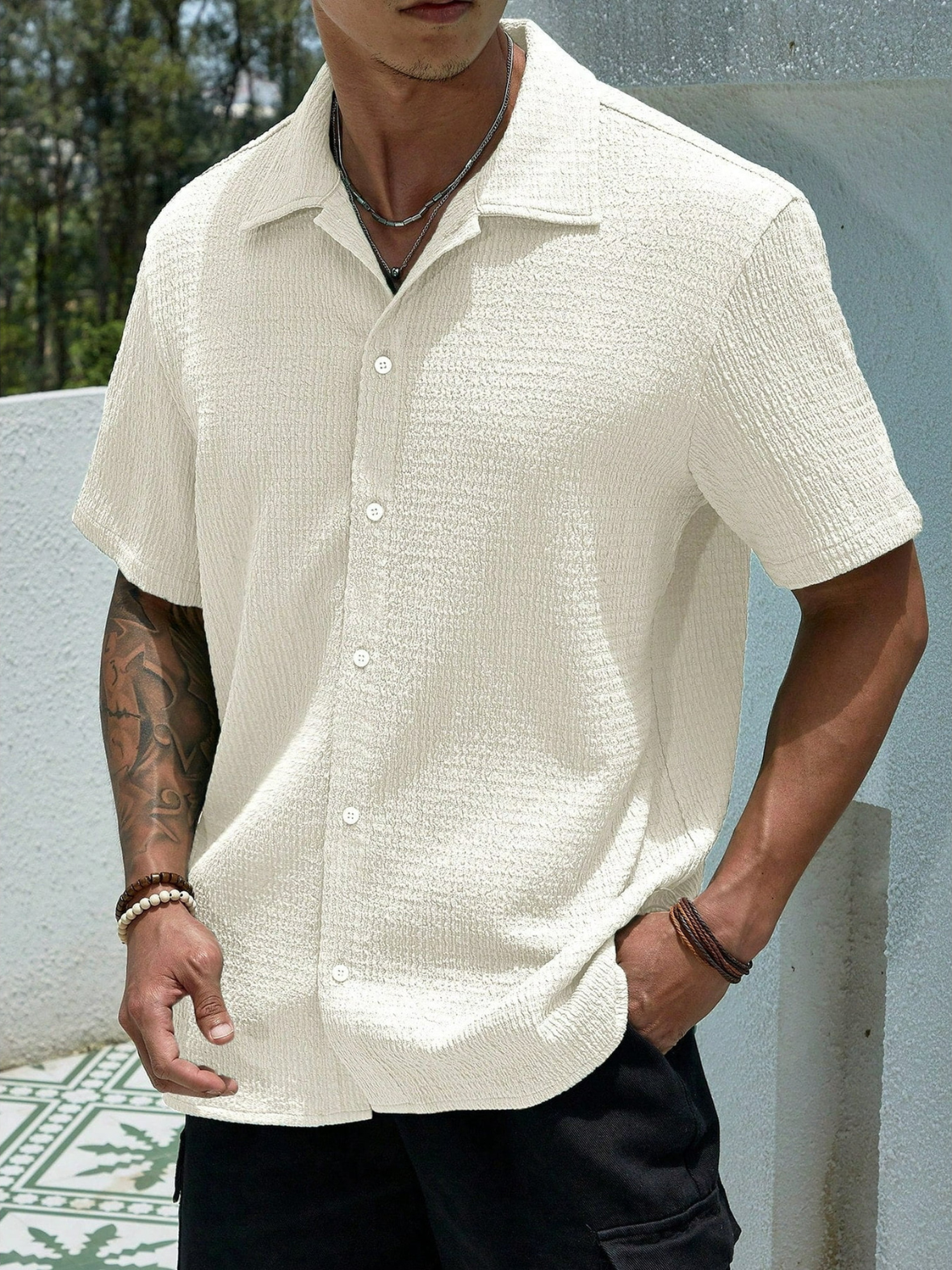 Men's Textured Button-Up Shirt